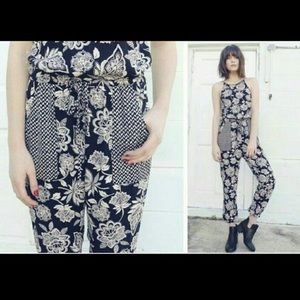 Floral Jumpsuit Pantsuit Romper American Eagle Xxs